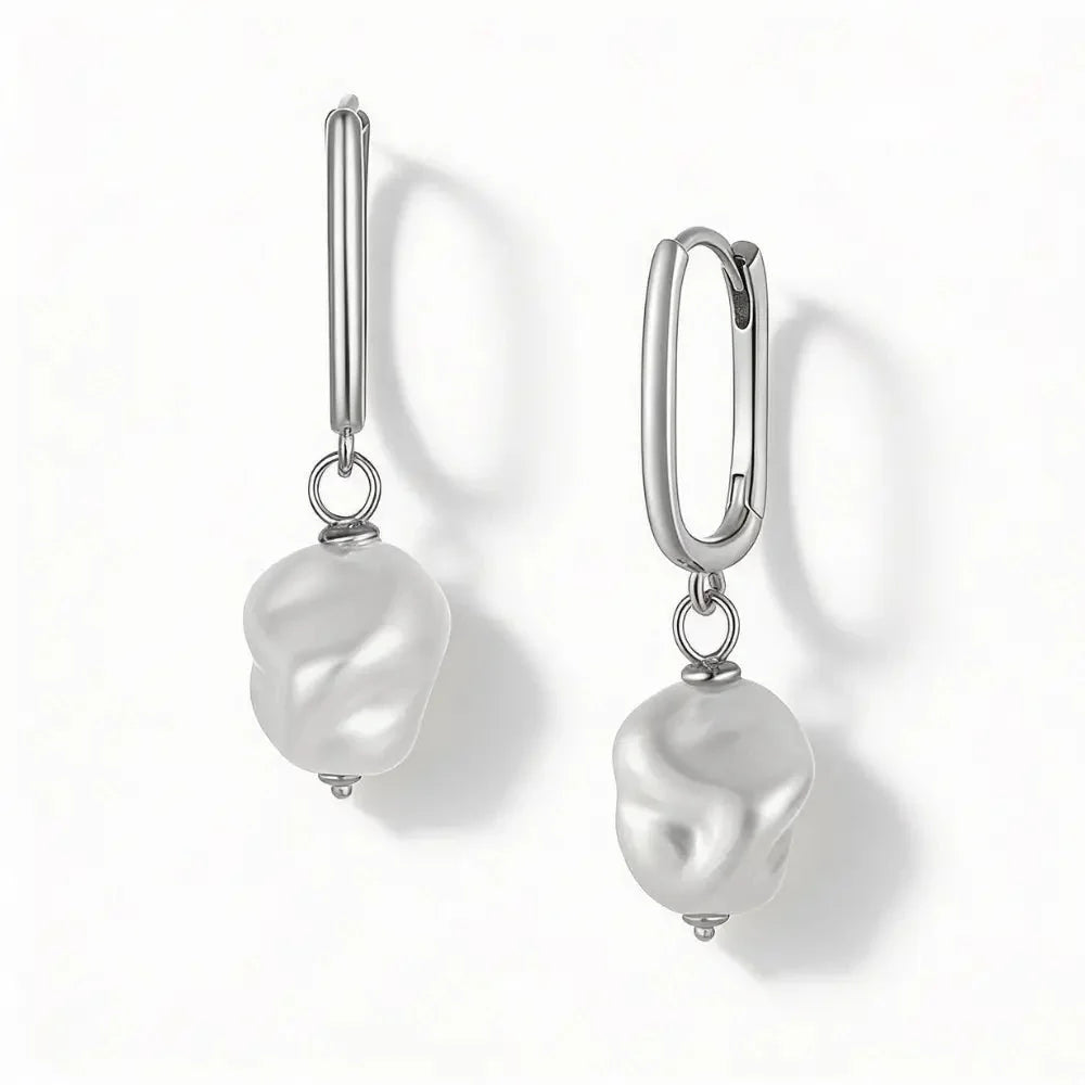 Alméra Pearl Drop - Detail