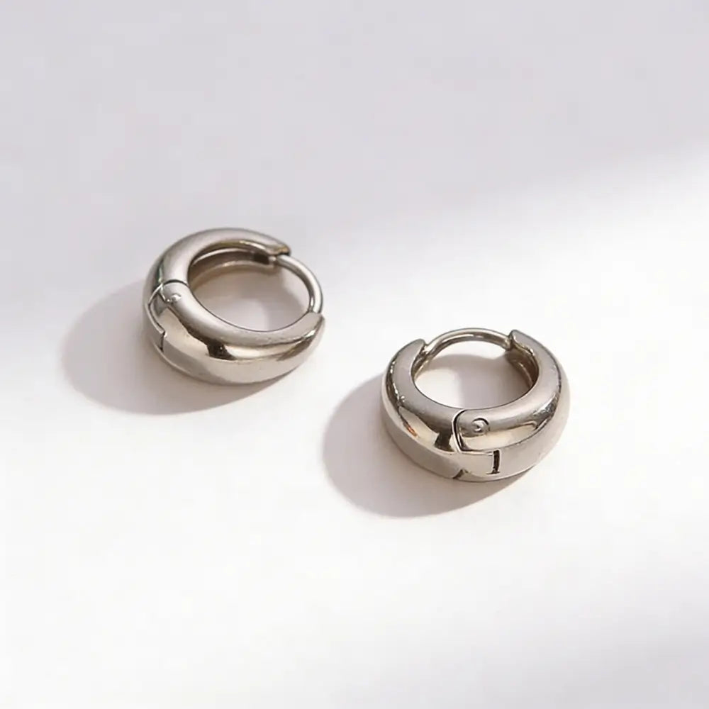 Aurelia Curved Minimalist Earrings
