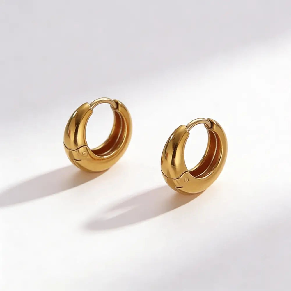 Aurelia Curved Minimalist Earrings