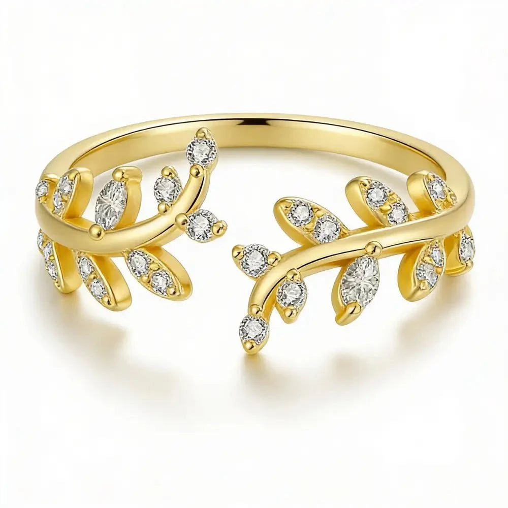 Elisia Leaf Ring - Macro